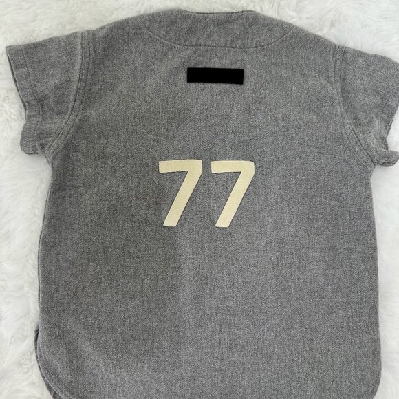 Fear of God Essentials KIDS’ grey button-up varsity-style shirt - Picture 5 of 8